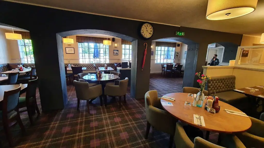 Mosset Tavern_Forres_slider_image_1