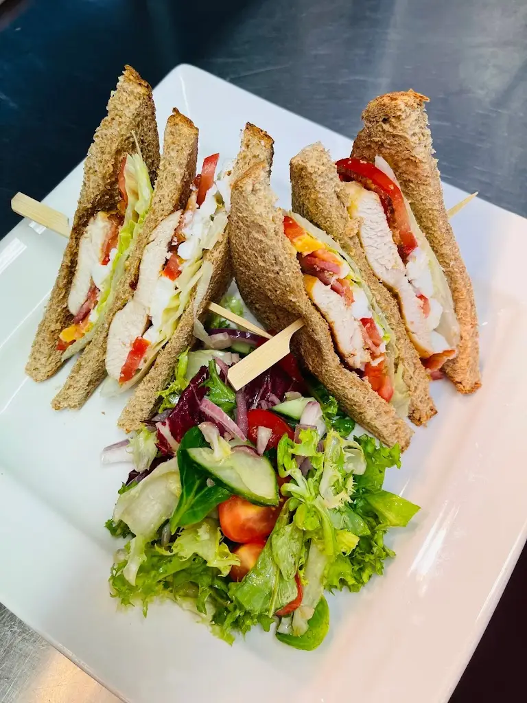 Menu_The White Hart Restaurant & Newmarket Bar_Forres_immagine_7