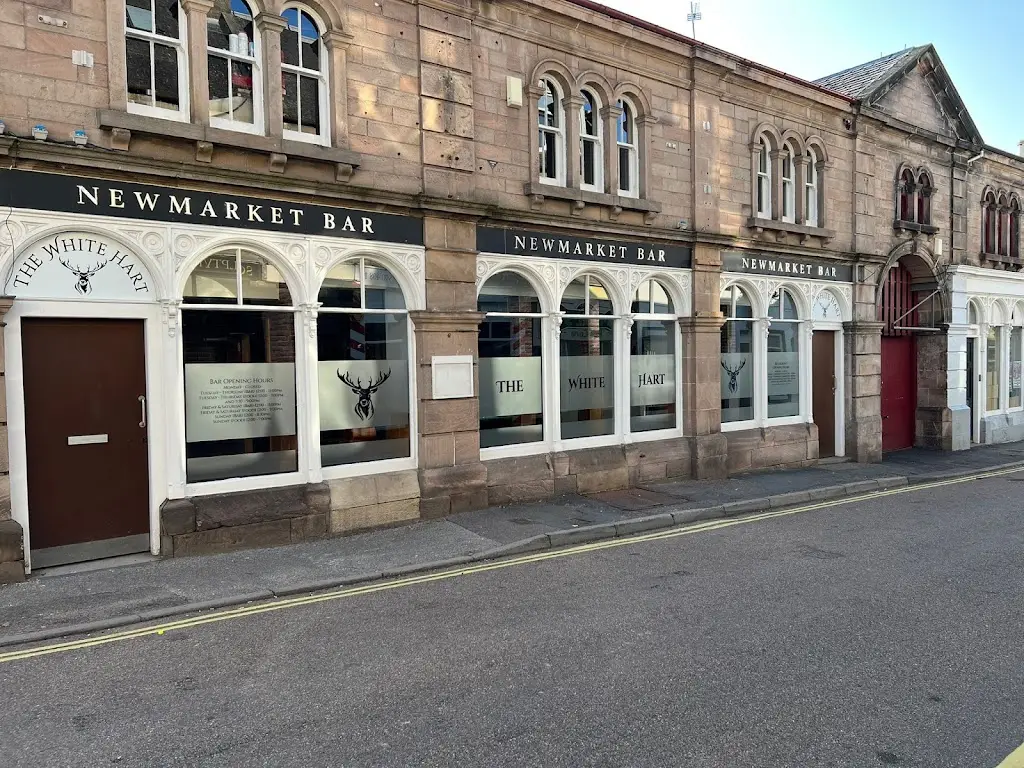 The White Hart Restaurant & Newmarket Bar_Forres_slider_image_3
