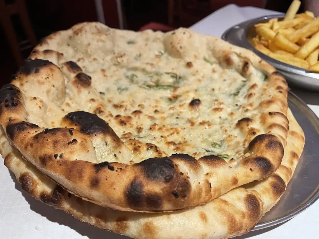 Cardamon Spice_Forres_slider_image_2