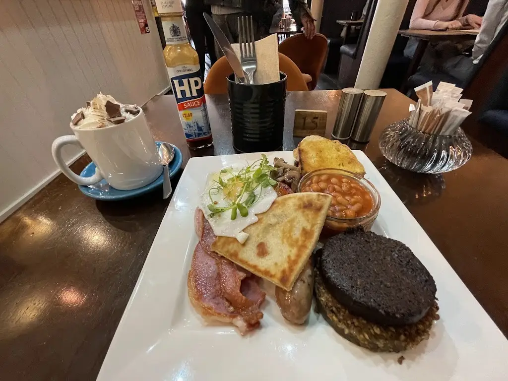 Cafe 1496_Forres_slider_image_3