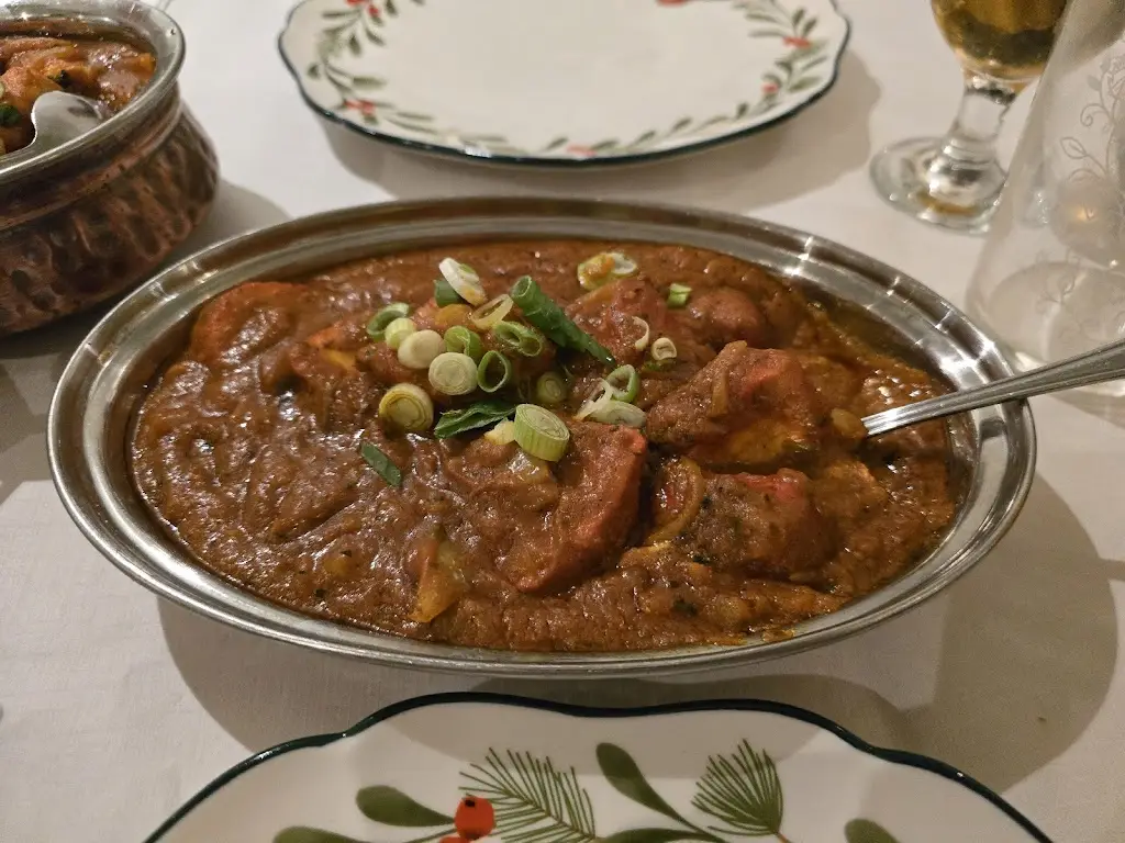 Forres Tandoori_Forres_slider_image_2