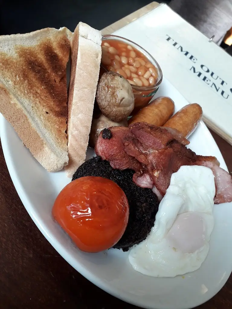 Paul Rickard_Time Out Cafe_Forres_review