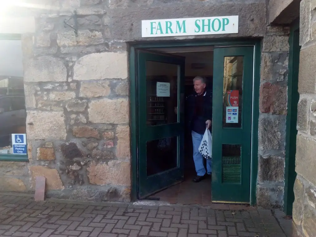 Woodside Farm And Coffee Shop restaurant in Forres