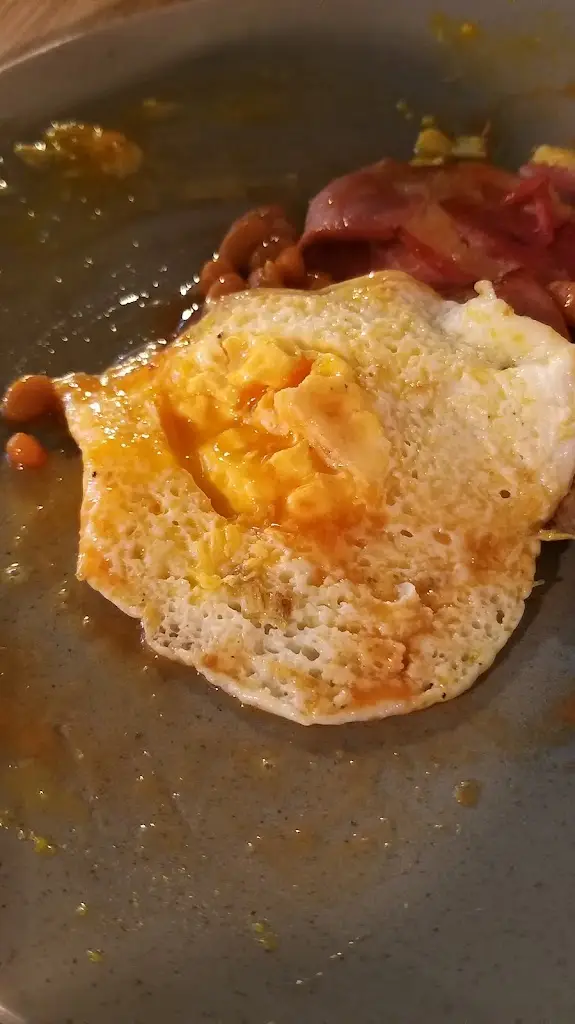 Marta M_Bird & Signet Bar_Inchinnan_review