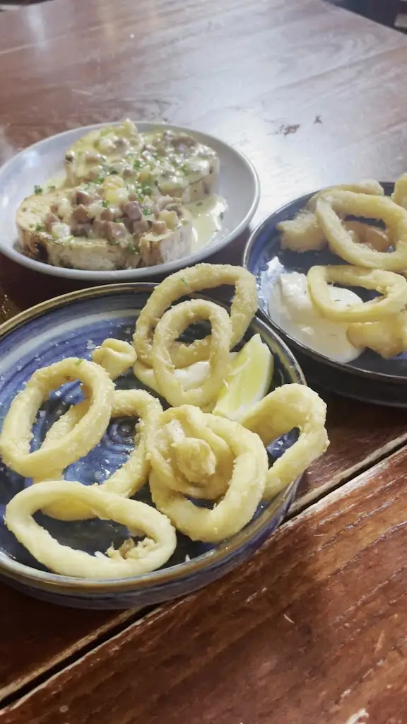 La Barca Spanish Tapas & Wine Bar_Helensburgh_slider_image_2