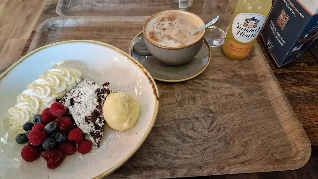 Benjamin Koch_Clootie Dumpling Restaurant Ltd Within the Speyside Centre_Grantown on Spey_review