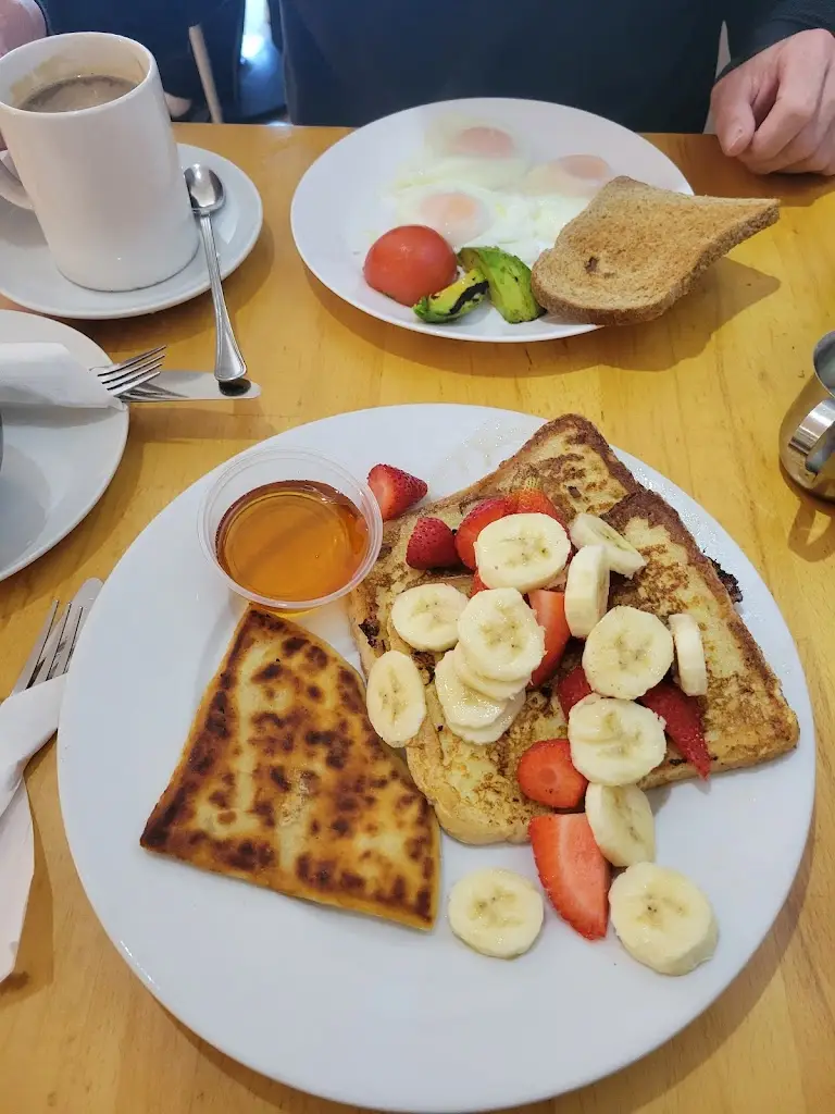 Cafe Riva | Nardini_Inverkip_slider_image_3