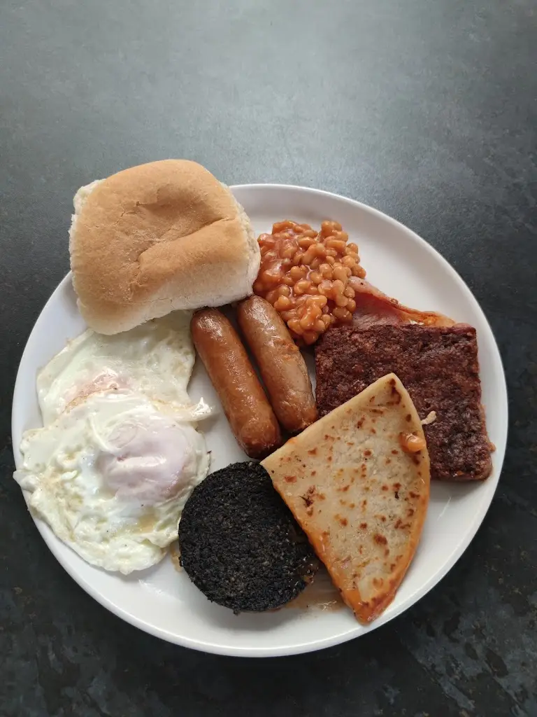 Doug Wilson_Annie's Cafe & Takeaway_Galashiels_review