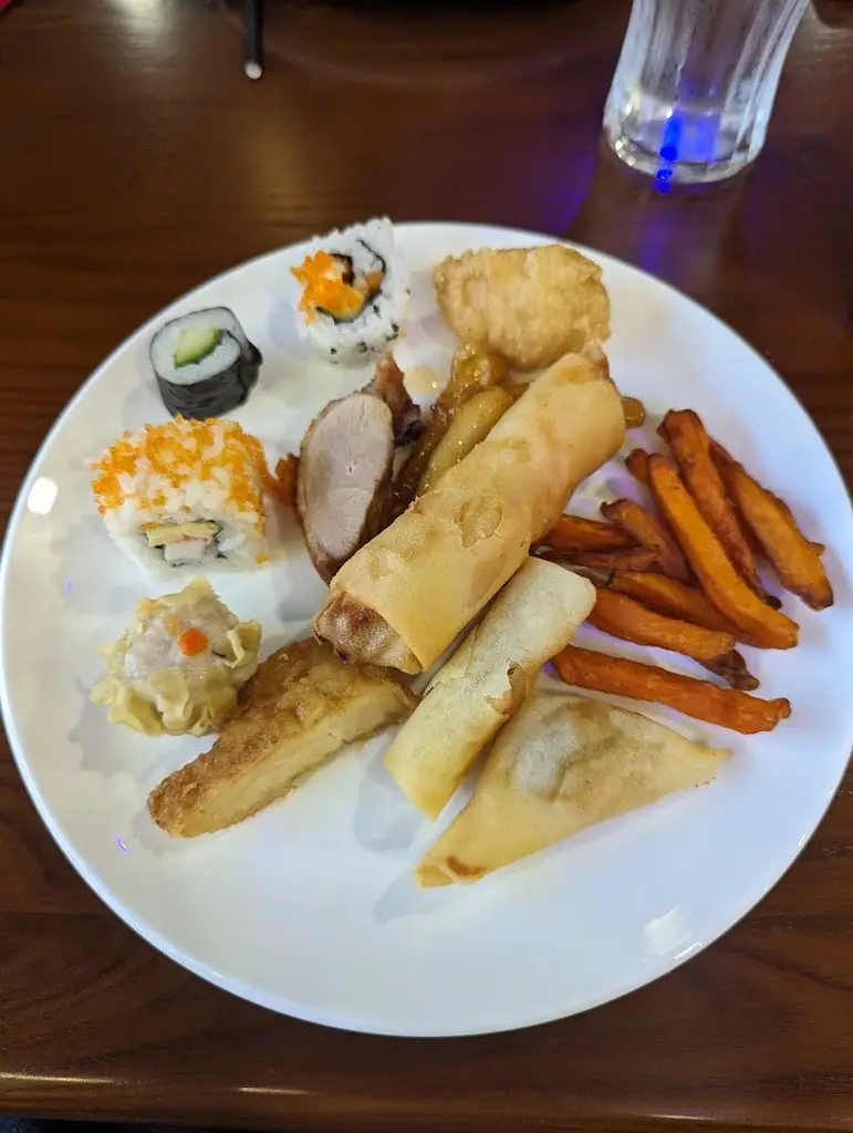 Chris Elder_Shanghai Banquet_Galashiels_review