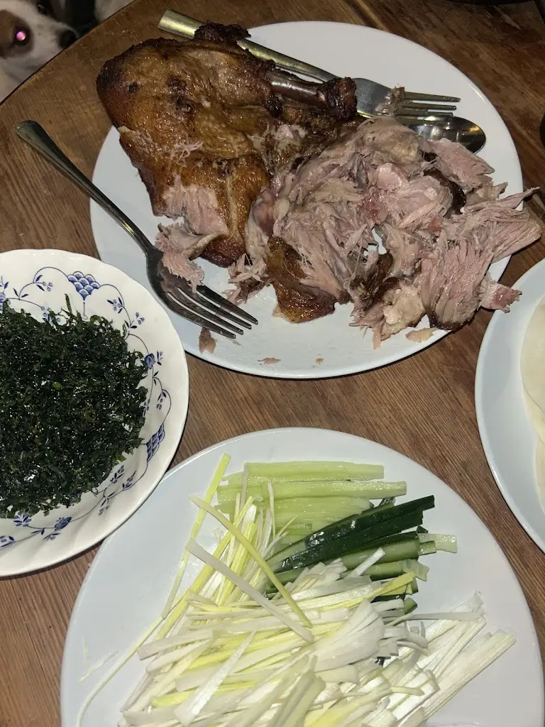 Demi Yorke_Fei Wong galashiels_Galashiels_review