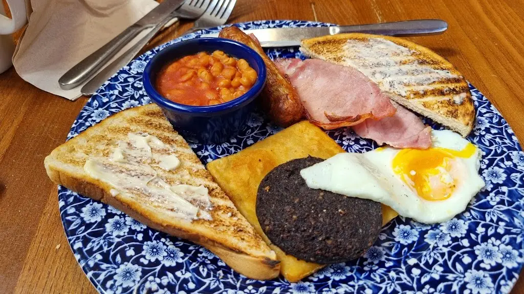 Hunters Hall - JD Wetherspoon_Galashiels_slider_image_2