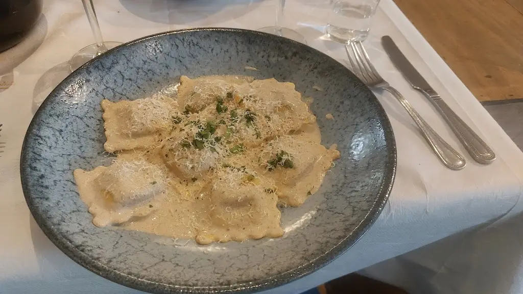 Sarah Boyle_Monte Cassino Melrose Restaurant_Galashiels_review