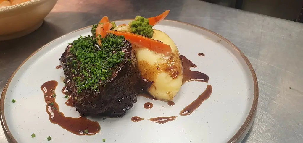 milano brizinskas_The Night Safe_Hawick_review