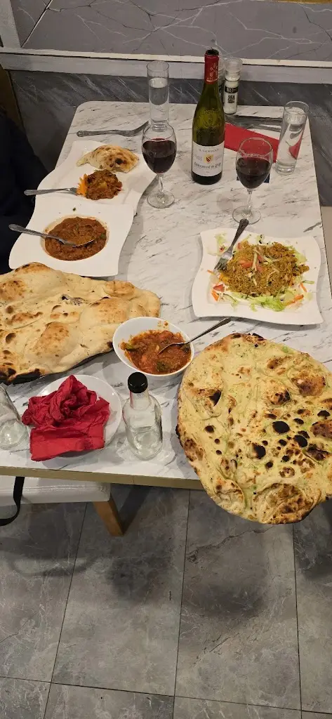 Maurice Ahern_Sultaans Contemporary Indian Restaurant_Hawick_review