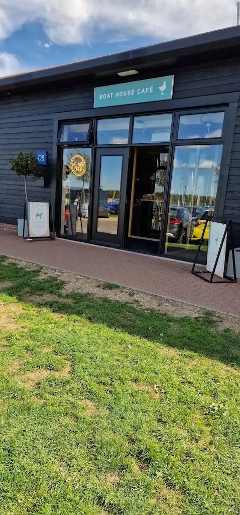 Matthew W_Boathouse Chichester_Birdham_review