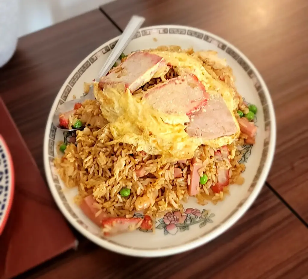 lisa bradfield_Mandarin Garden_Innerleithen_review