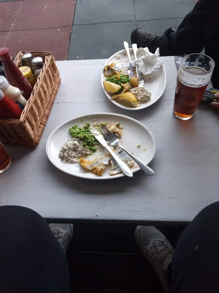 Menu_The Lamb Inn_Birdham_image_5