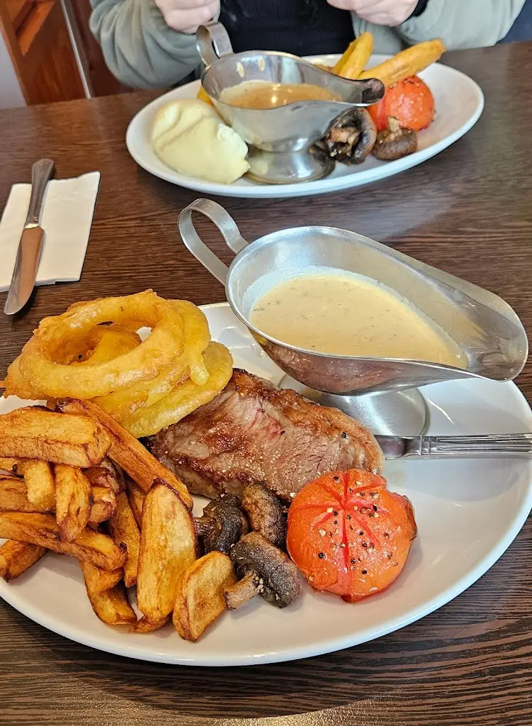 Rebecca Dickson_Ghillie's_Isle of Bute_reseña