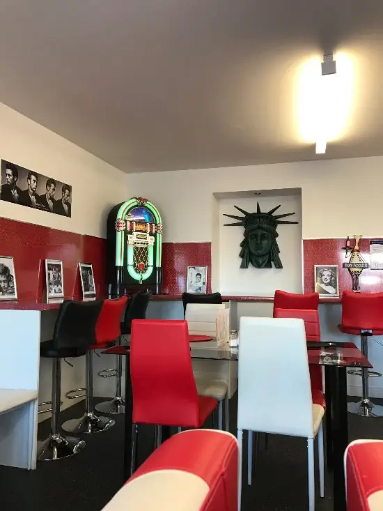 Paul K_The Diner_Isle of Bute_review