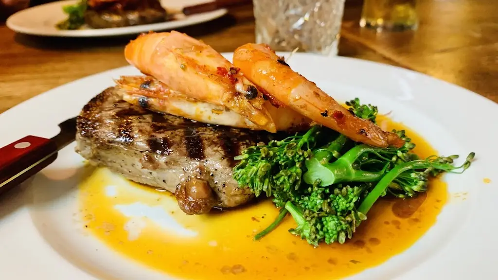 Joshua_Crown & Anchor_Birdham_review