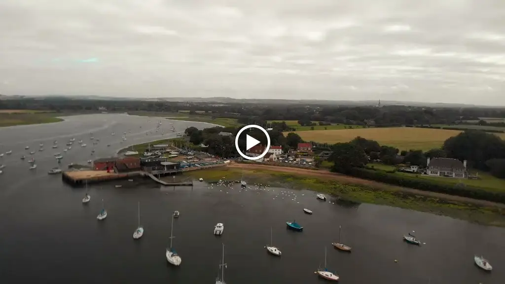 Crown & Anchor_Birdham_slider_image_2