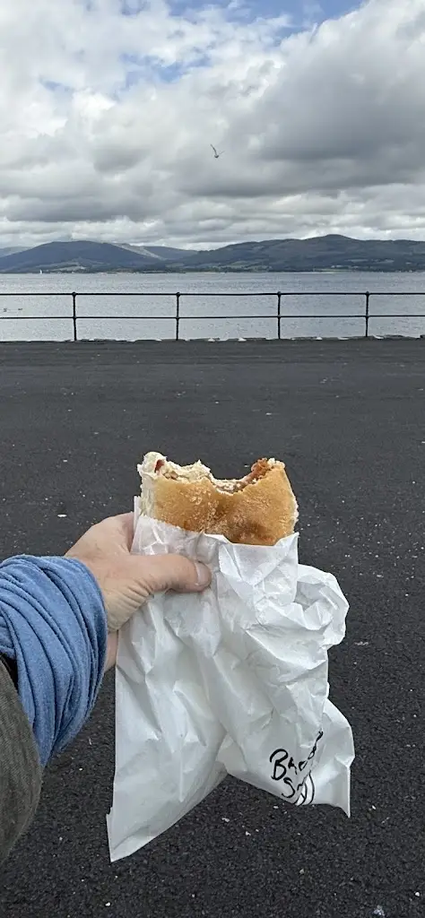 David Sykes_Simply Delicious_Isle of Bute_review