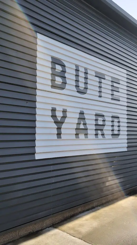 Dawn Smith _Bute Yard_Isle of Bute_review