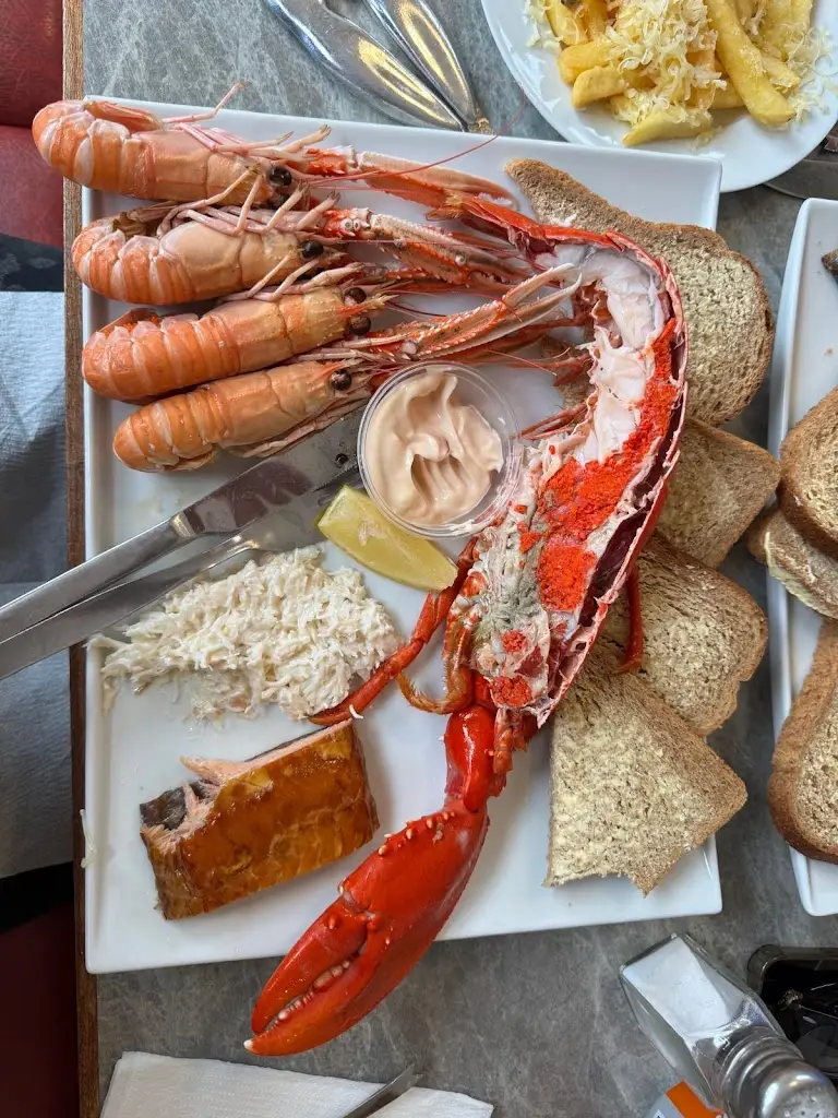 NAMARA Marine Supplies & Seafood Café_Isle of North Uist_slider_image_3