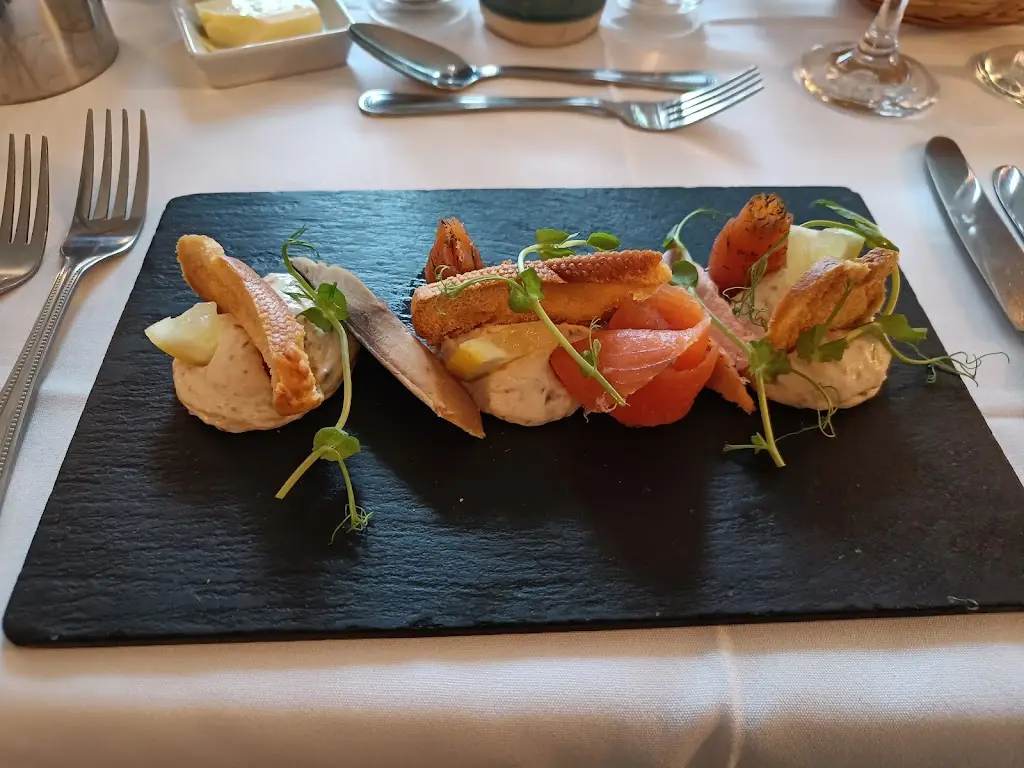 Nicki Merrett_Langass Lodge_Isle of North Uist_review