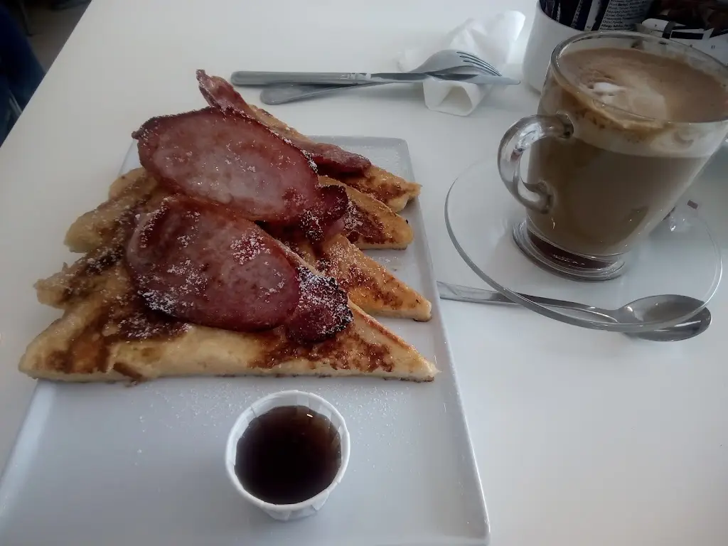 Menu_The Dancing Midge Cafe_Isle of Cumbrae_image_7