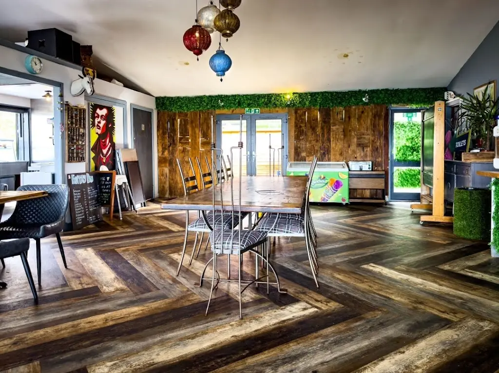 Fintry Bay Patio & Cafe restaurant in Isle of Cumbrae