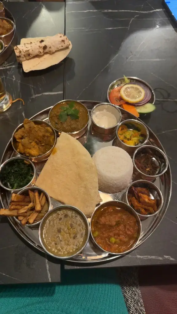 Menu_Dé Buddha Authentic Nepalese Restaurant & Bar_Johnstone_image_7