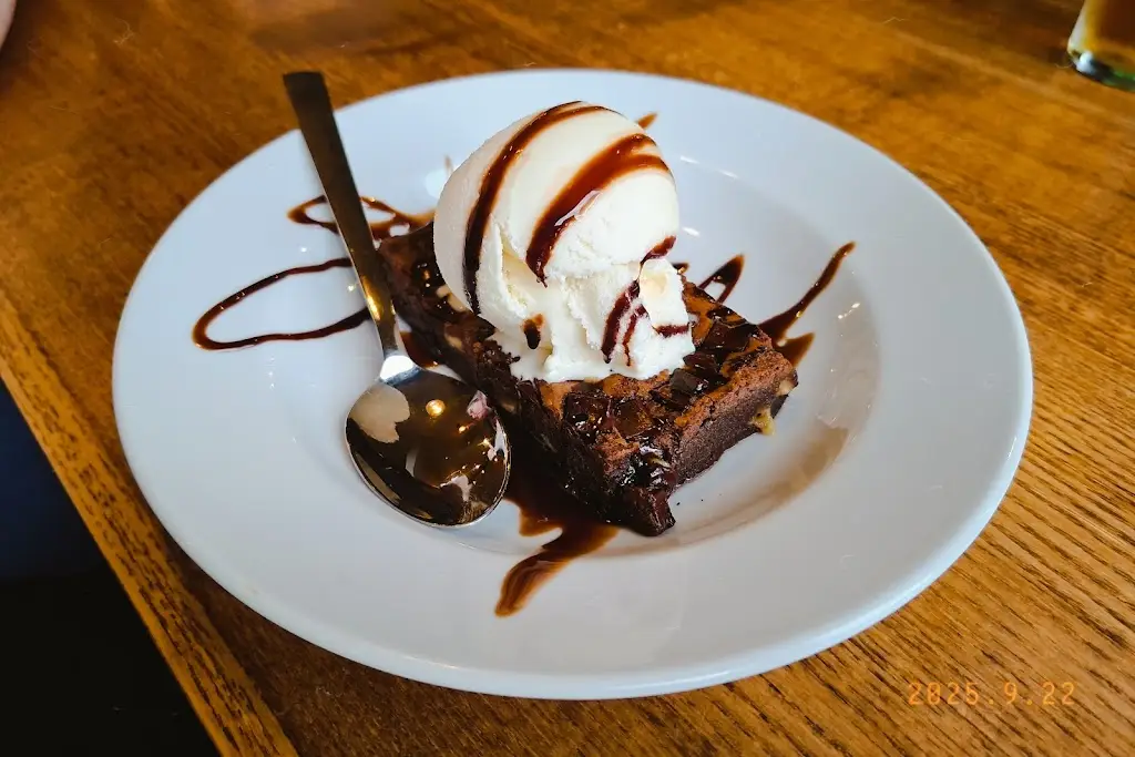 Sarah_The Spateston Inn_Johnstone_review