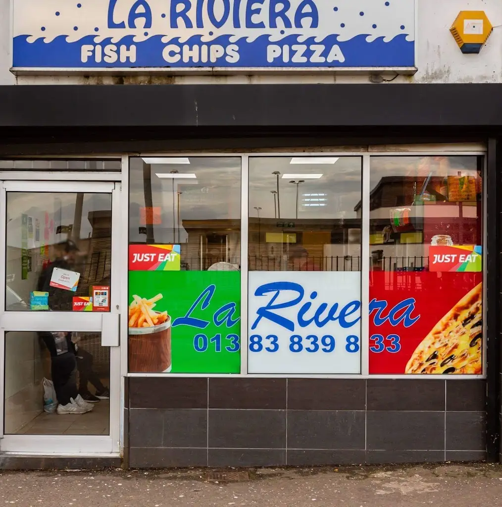 La Riviera Chip Shop_Kelty_slider_image_1