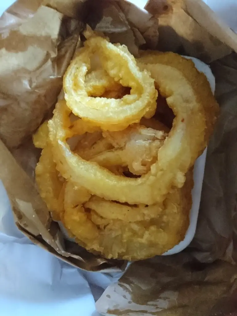 La Riviera Chip Shop_Kelty_slider_image_3