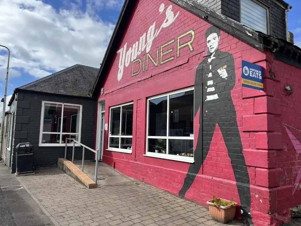Youngs Diner restaurant in Kelty
