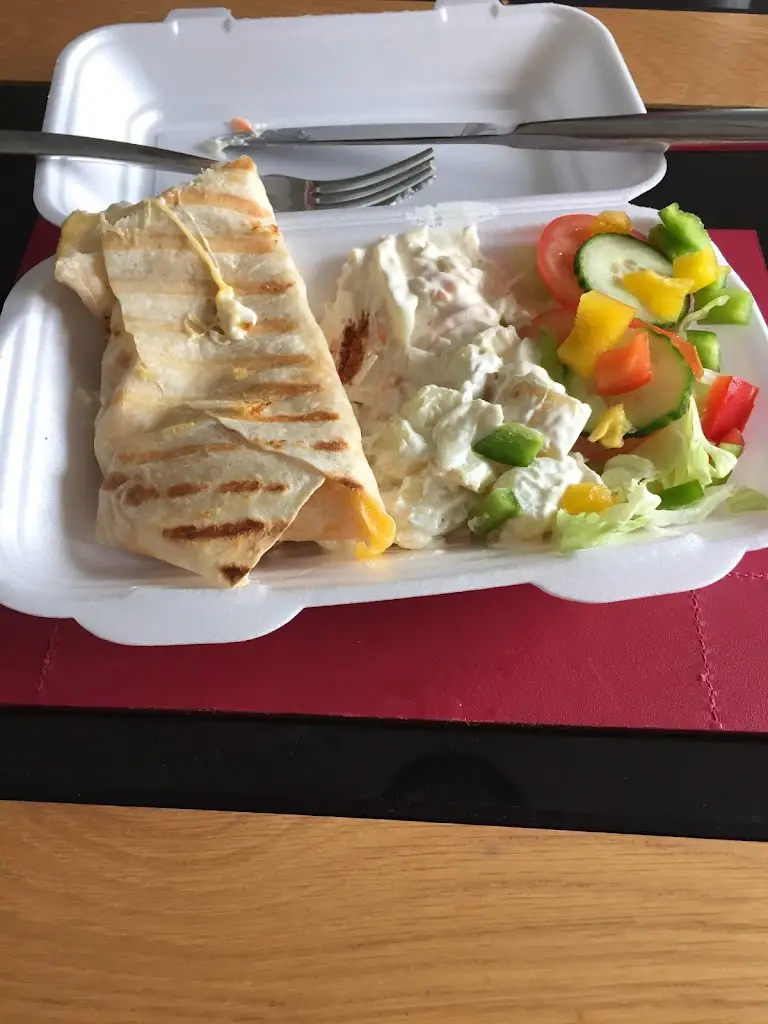 Menu_Essen Sandwich Bar_Kelty_image_3