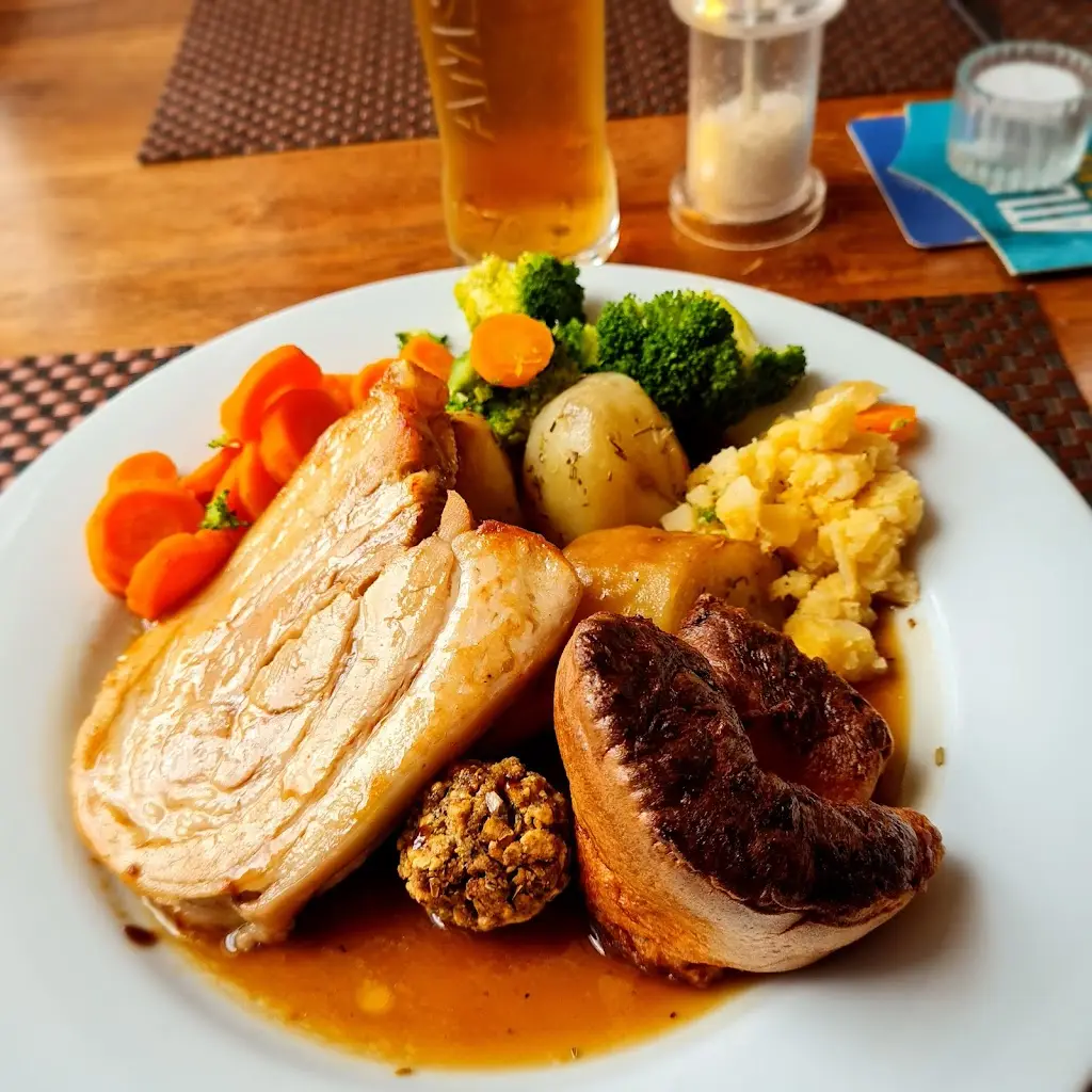 Paul Bishop_Red Lion_Bishop Sutton_review