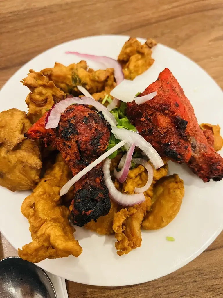 F W_Anaya's_Kilbirnie_review