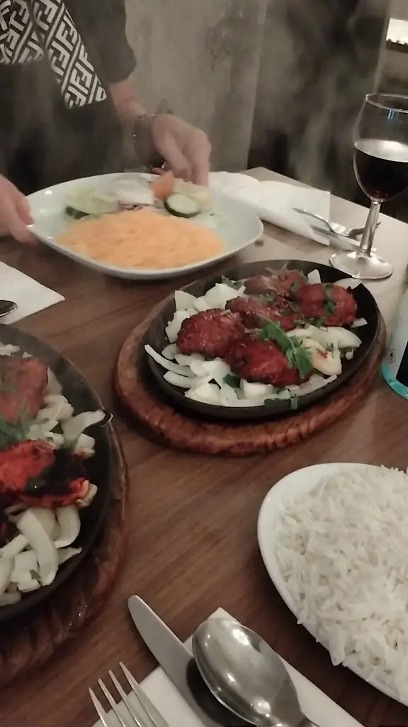 Anaya's_Kilbirnie_slider_image_2