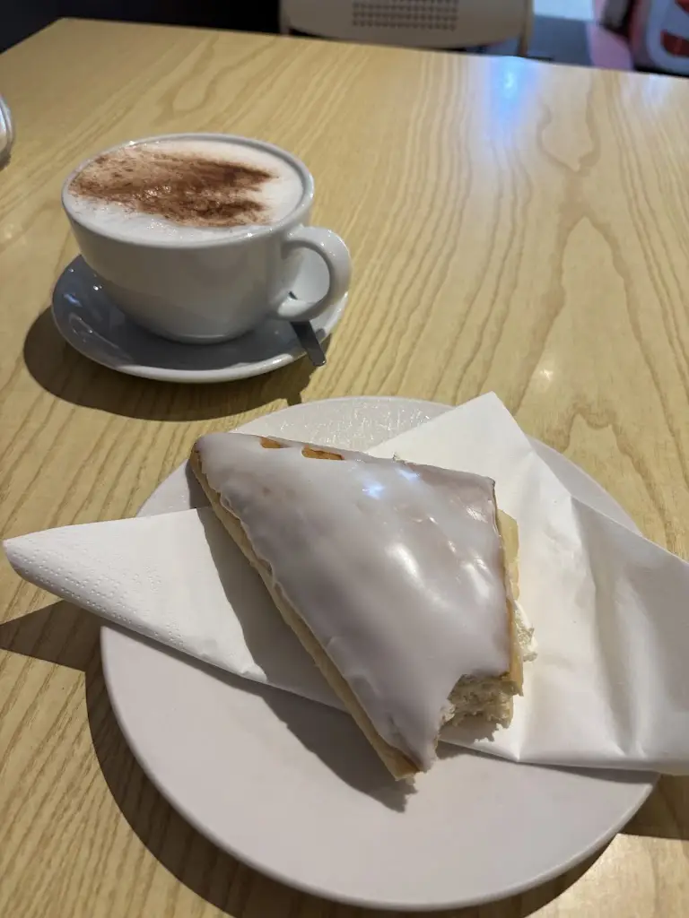 Lucie Twin_The Lunch Box_Kilbirnie_review