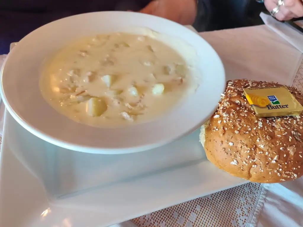 Menu_Boat 'N' Barn_Keith_image_7