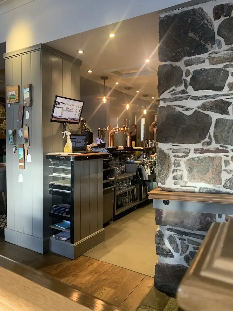 The Boatshed Restaurant_Isle of Lewis_slider_image_2