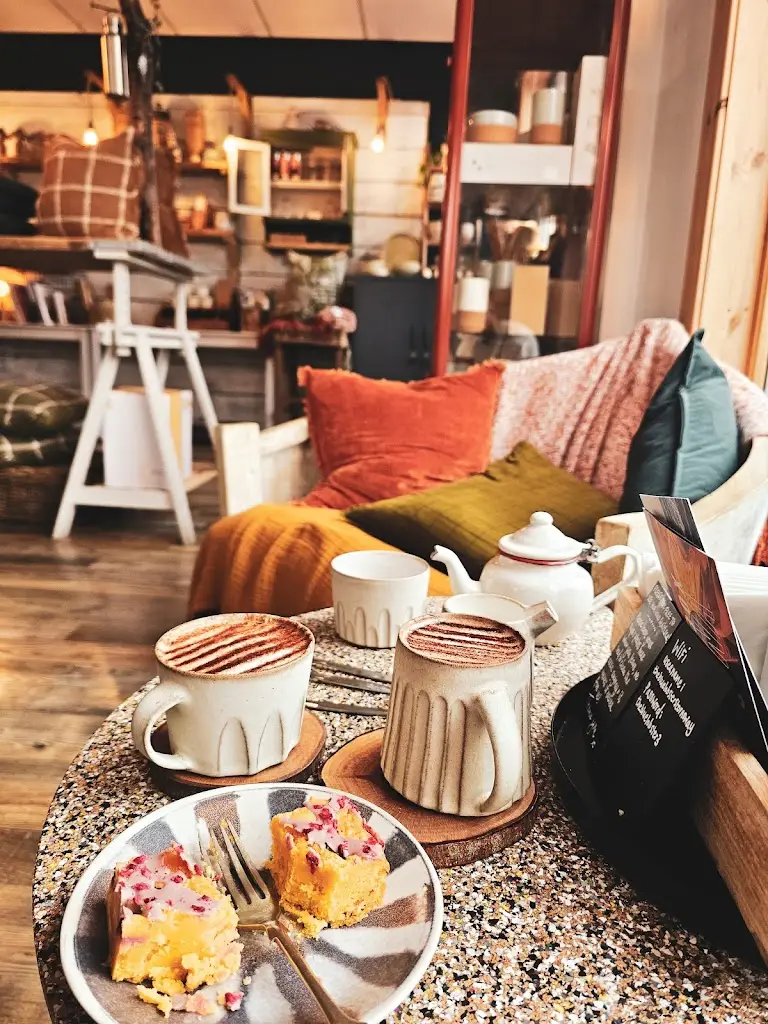 Adam McNair-Farmer_The Blue Lobster_Isle of Lewis_review