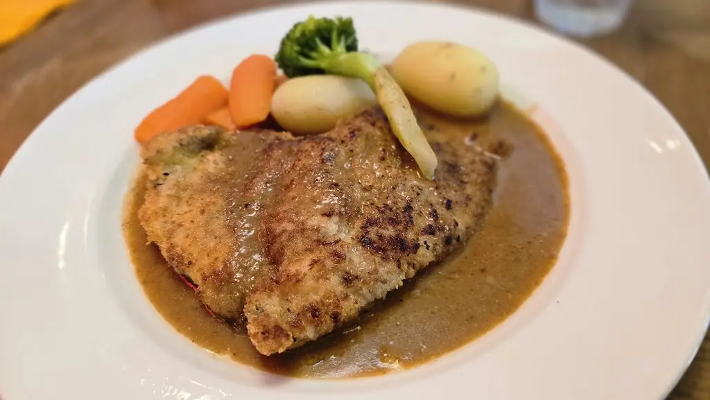 Mary’s Life_HS-1 Cafe Bar_Isle of Lewis_review