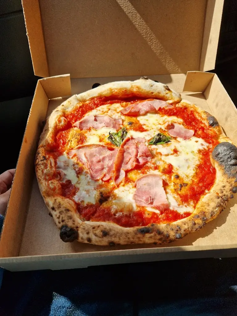 Gill_Crust_Isle of Lewis_recensione