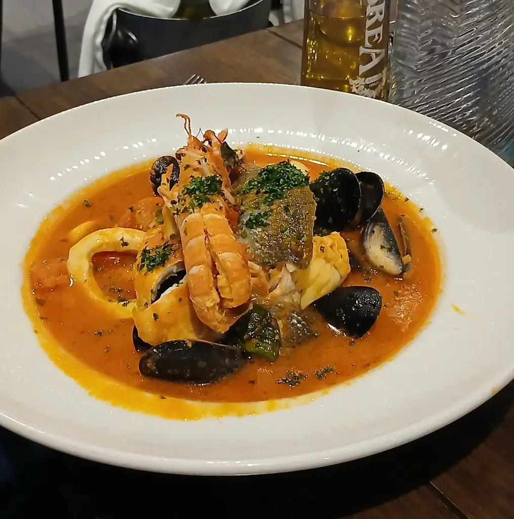 La Balena - Italian Restaurant_Isle of Lewis_slider_image_3