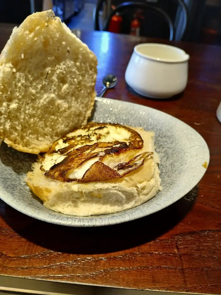 A & A Springers_No.9 By The Harbour_Isle of Lewis_review