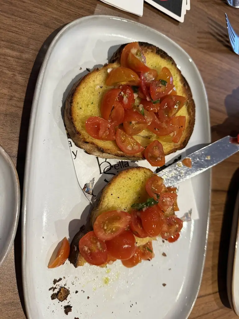 Henners 1974_Bella Sicily_Jedburgh_review